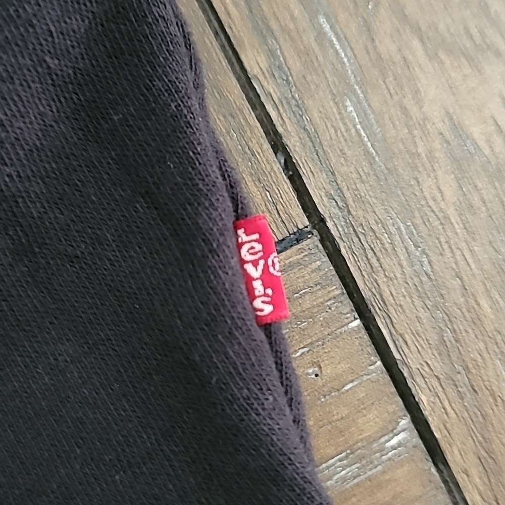 Levi's®Our Mother Graphic Cropped Hoodie Size L - Picture 8 of 14